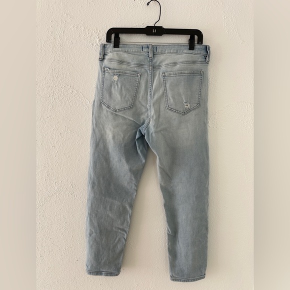 Studio Blue Casey Mid-rise Cropped Relaxed Straight Jean - Picture 4 of 4